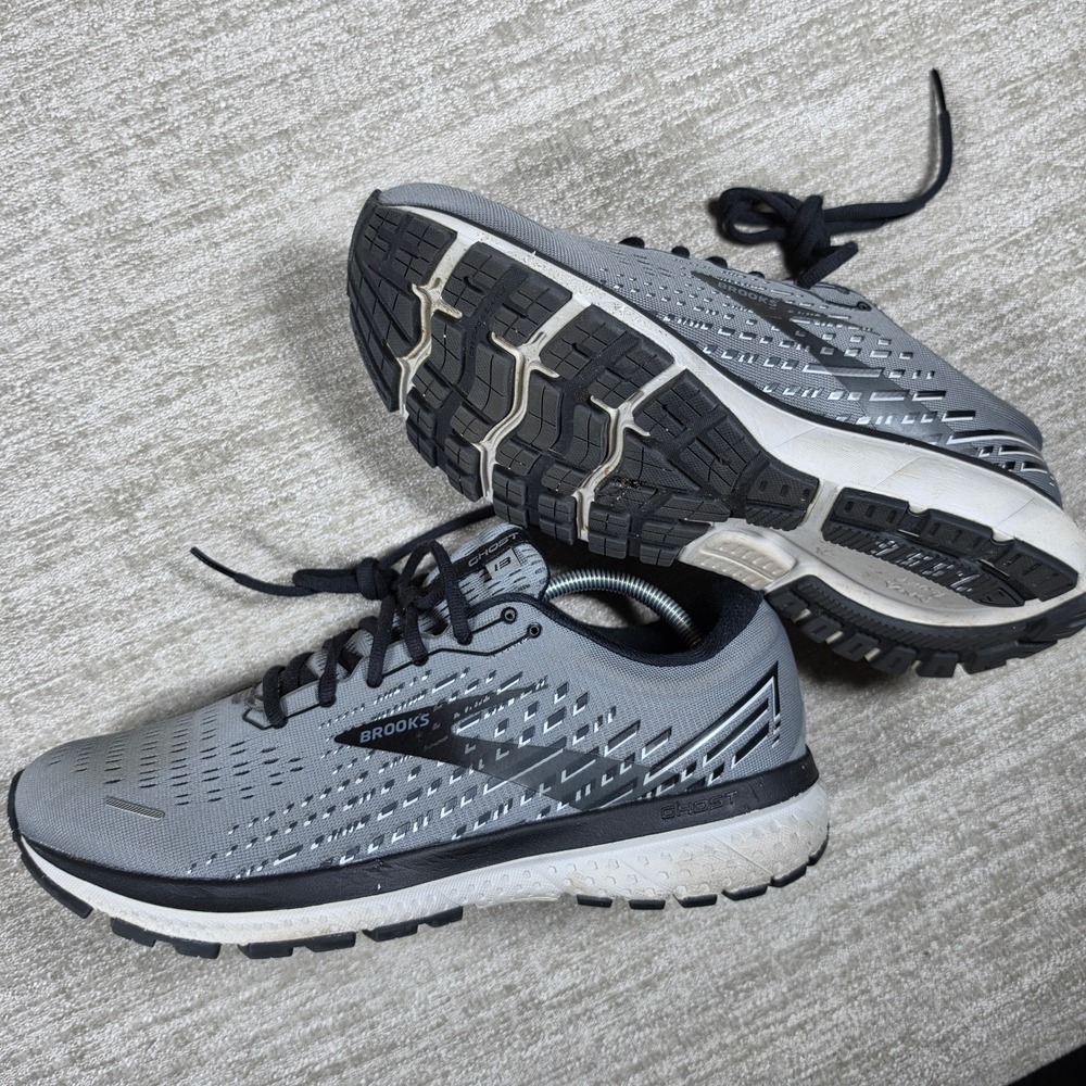 Brooks Ghost 13 Mens 10.5 Grey 1103481D040 Running Shoes Lace Up Low Top